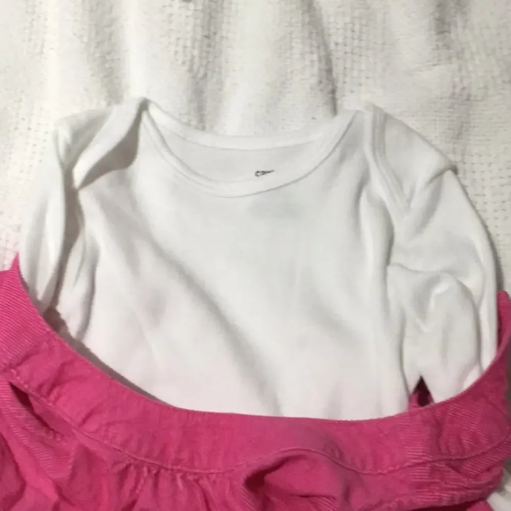 Ultra tiny courderoy hot pink fox jumper worn once
